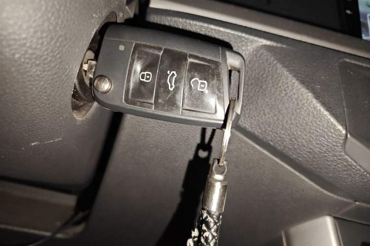 Used Volkswagen Polo 2019 Plus 1.5L Automatic Panoramic Enjoyment Edition Vehicle Key