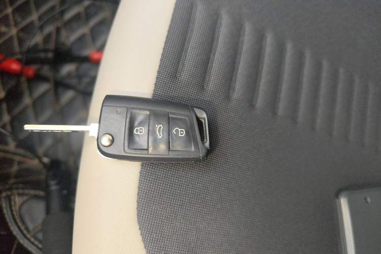 Used Volkswagen Polo 2019 Plus 1.5L Automatic Beats Trendy Cool Edition Vehicle Key