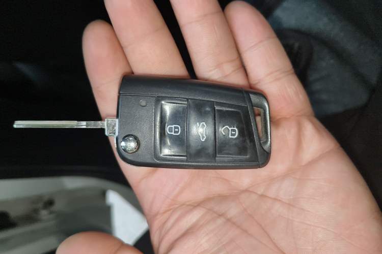Used Volkswagen Polo 2019 Plus 1.5L Automatic Colorful Technology Edition Vehicle Key