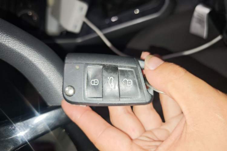 Used Volkswagen Polo 2019 Plus 1.5L Automatic Colorful Technology Edition Vehicle Key