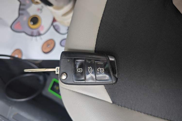 Used Volkswagen Polo 2019 Plus 1.5L Automatic Colorful Technology Edition Vehicle Key