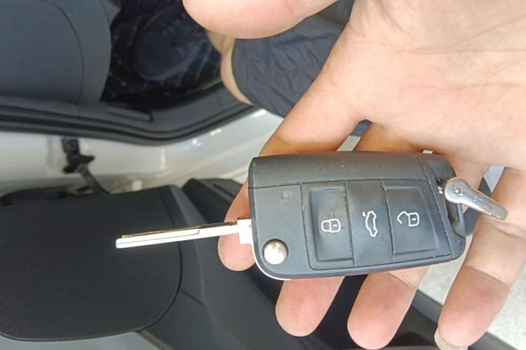 Used Volkswagen Polo 2019 Plus 1.5L Automatic Colorful Technology Edition Vehicle Key