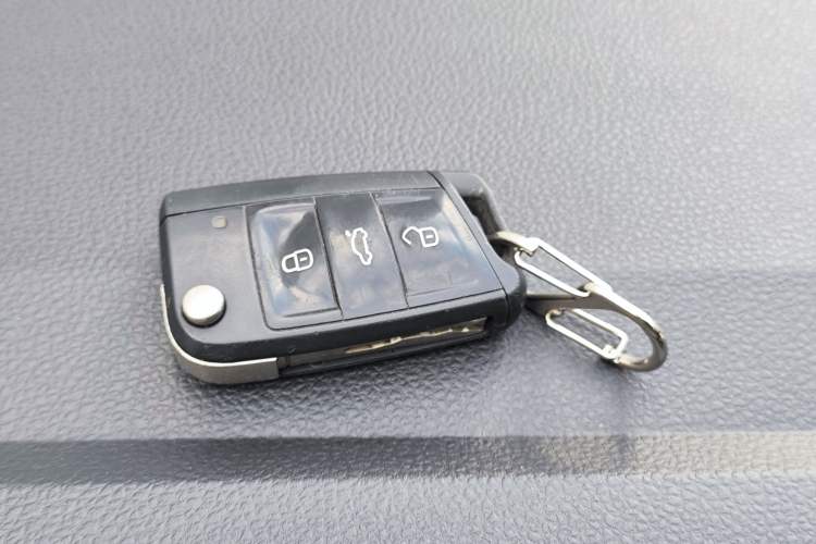 Used Volkswagen Polo 2019 Plus 1.5L Automatic Colorful Technology Edition Vehicle Key