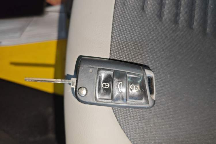 Used Volkswagen Polo 2019 Plus 1.5L Automatic Colorful Technology Edition Vehicle Key