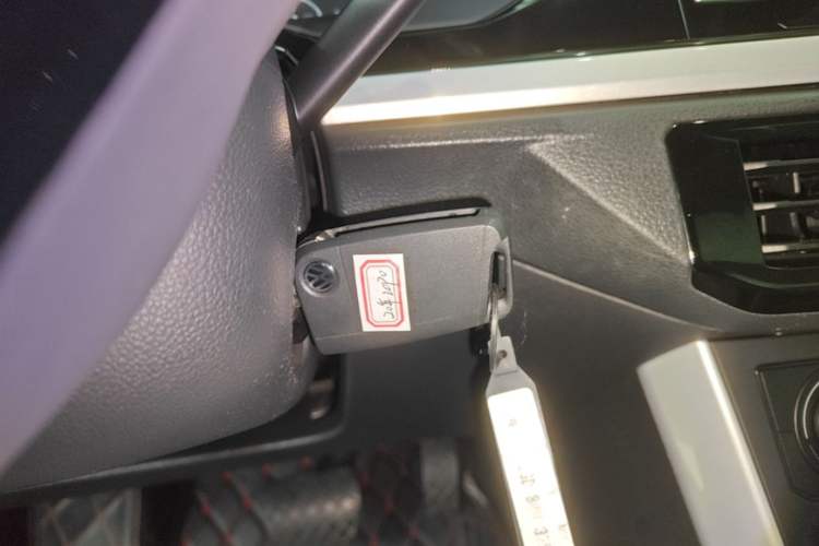 Used Volkswagen Polo 2019 Plus 1.5L Automatic Colorful Technology Edition Vehicle Key