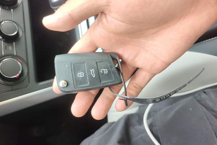 Used Volkswagen Polo 2019 Plus 1.5L Automatic Colorful Technology Edition Vehicle Key