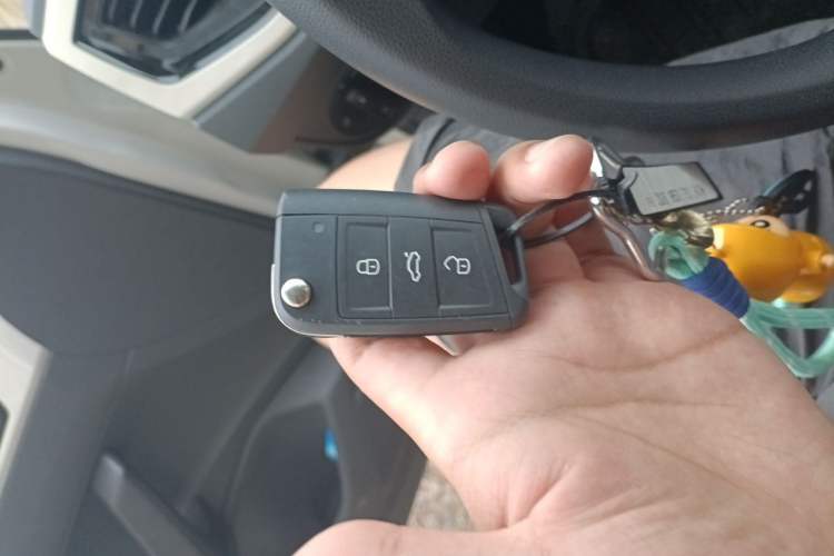 Used Volkswagen Polo 2019 Plus 1.5L Automatic Colorful Technology Edition Vehicle Key