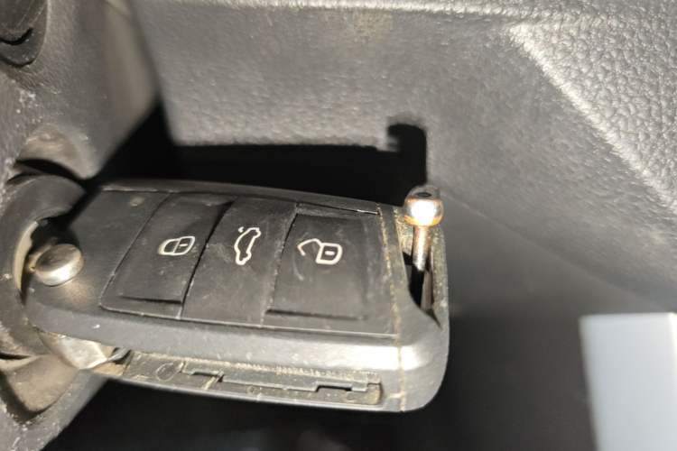 Used Volkswagen Polo 2019 Plus 1.5L Automatic Colorful Technology Edition Vehicle Key