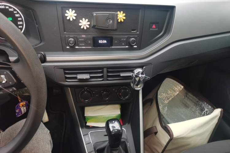 Used Volkswagen Polo 2019 Plus 1.5L Automatic Panoramic Enjoyment Edition Audio And AC Panel