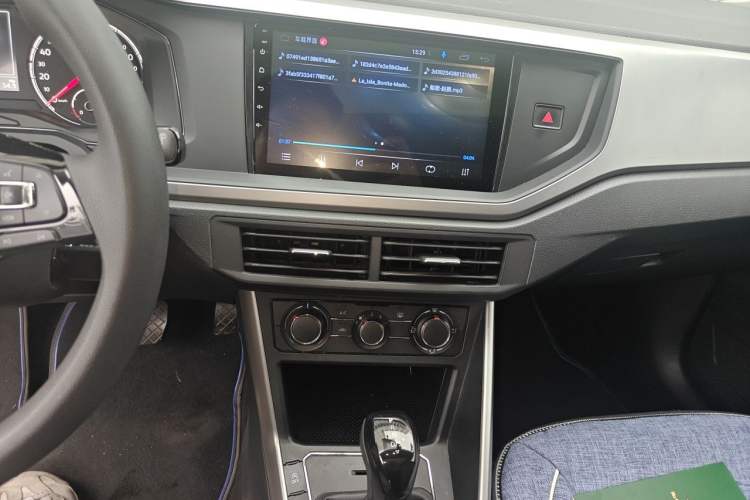 Used Volkswagen Polo 2019 Plus 1.5L Automatic Panoramic Enjoyment Edition Audio And AC Panel