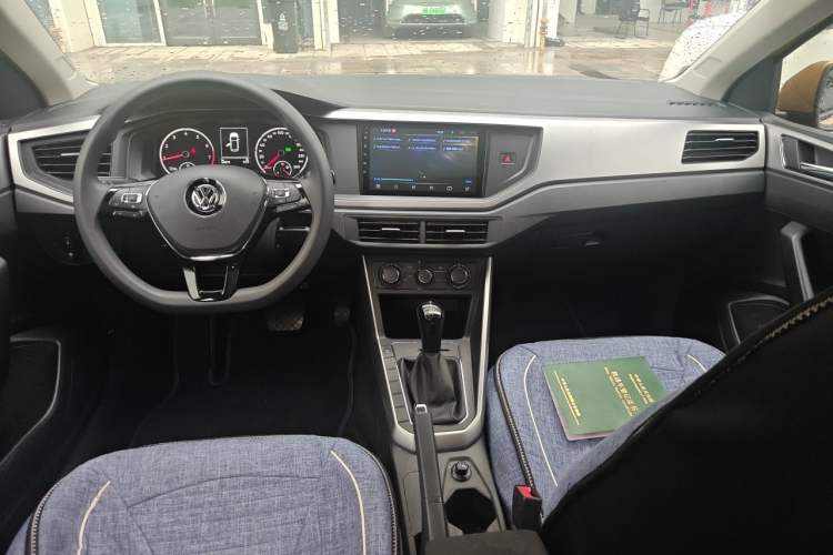Used Volkswagen Polo 2019 Plus 1.5L Automatic Panoramic Enjoyment Edition Center Console