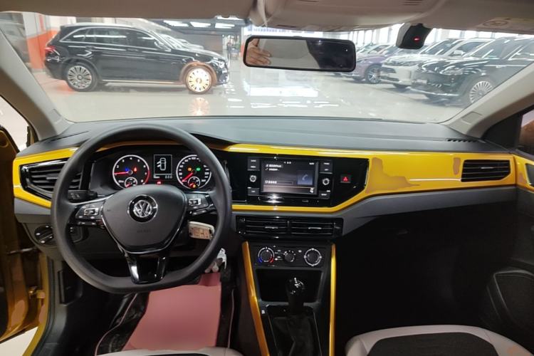 Used Volkswagen Polo 2019 Plus 1.5L Automatic Colorful Technology Edition Center Console