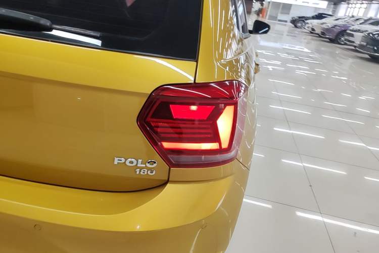 Used Volkswagen Polo 2019 Plus 1.5L Automatic Colorful Technology Edition Exterior 3