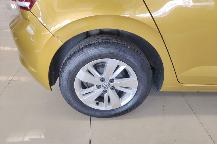 Used Volkswagen Polo 2019 Plus 1.5L Automatic Panoramic Enjoyment Edition Exterior 5