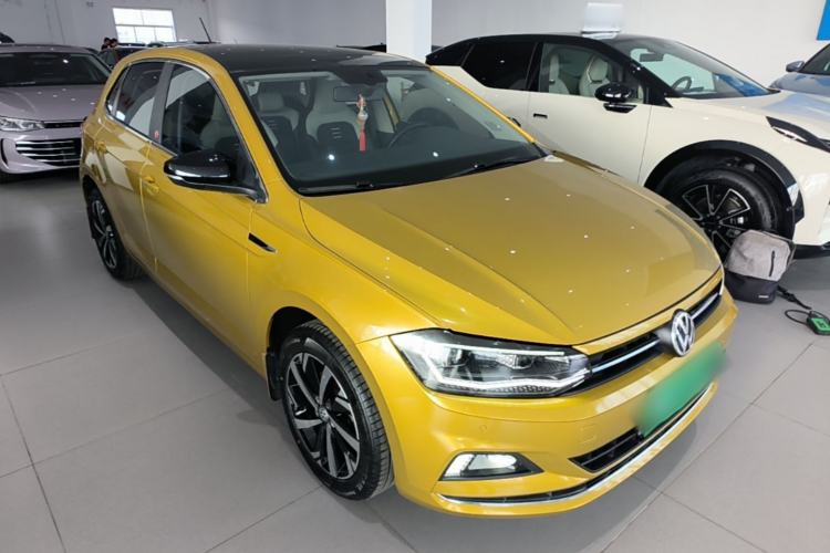 Used Volkswagen Polo 2019 Plus 1.5L Automatic Beats Trendy Cool Edition Front Right 45 Deg