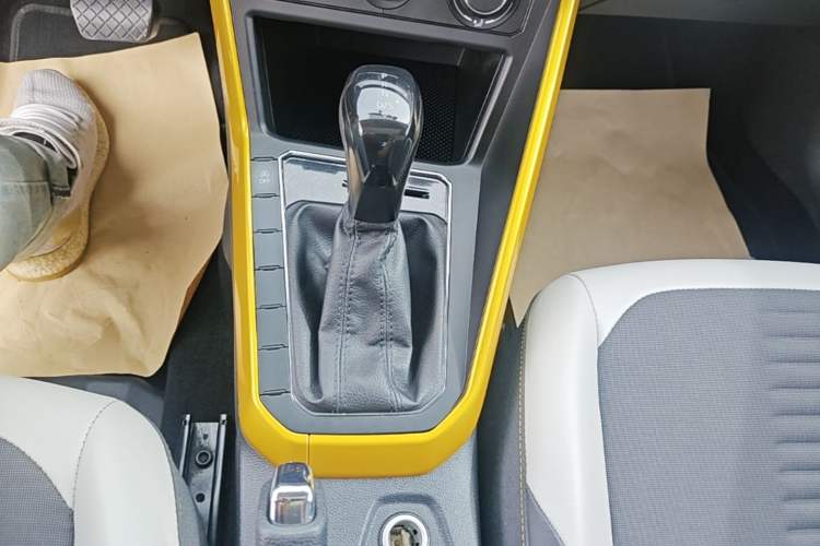 Used Volkswagen Polo 2019 Plus 1.5L Automatic Colorful Technology Edition Gear Lever