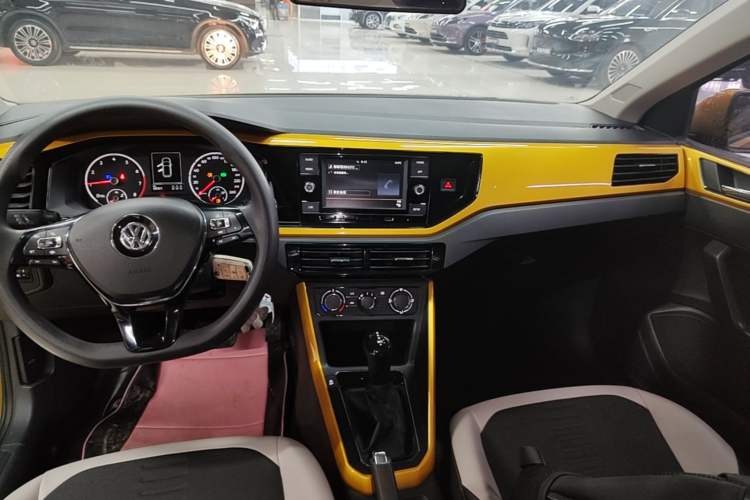 Used Volkswagen Polo 2019 Plus 1.5L Automatic Colorful Technology Edition Gear Lever