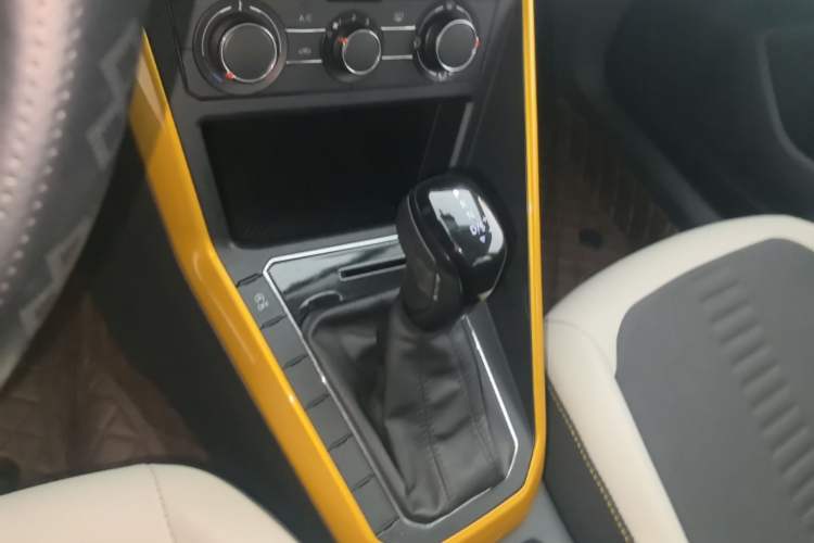 Used Volkswagen Polo 2019 Plus 1.5L Automatic Colorful Technology Edition Gear Lever