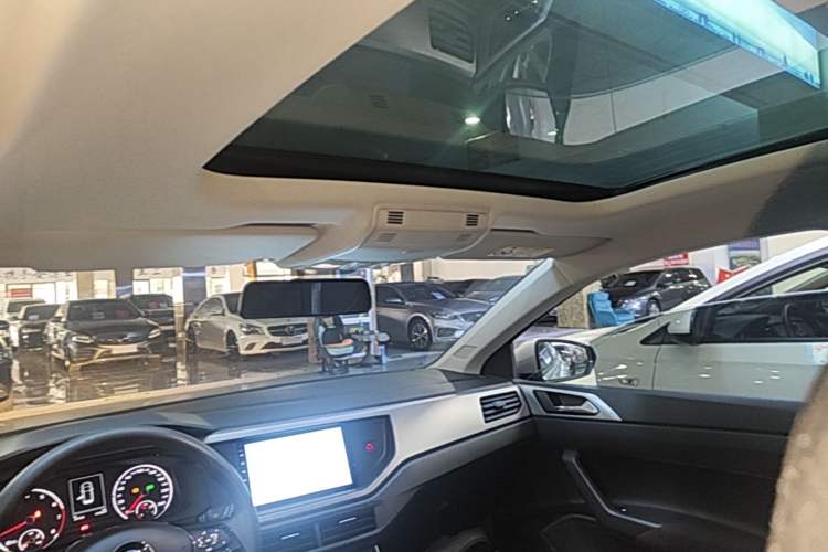Used Volkswagen Polo 2019 Plus 1.5L Automatic Panoramic Enjoyment Edition Headliner