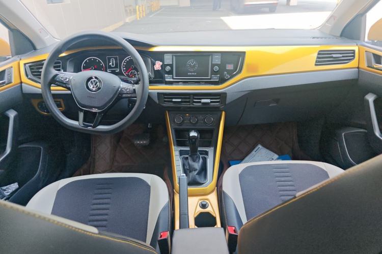 Used Volkswagen Polo 2019 Plus 1.5L Automatic Colorful Technology Edition Interior 2