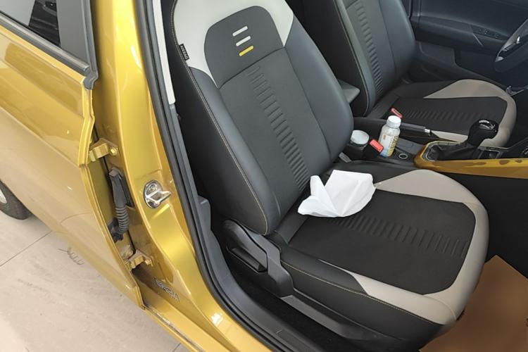Used Volkswagen Polo 2019 Plus 1.5L Automatic Colorful Technology Edition Right Front Seat