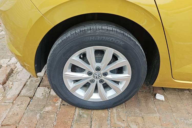 Used Volkswagen Polo 2019 Plus 1.5L Automatic Colorful Technology Edition Right Rear Wheel Hub