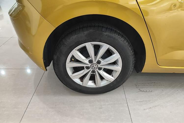 Used Volkswagen Polo 2019 Plus 1.5L Automatic Colorful Technology Edition Right Rear Wheel Hub