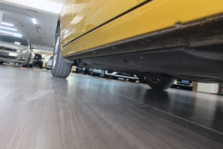 Used Volkswagen Polo 2019 Plus 1.5L Automatic Colorful Technology Edition Right Side Sill