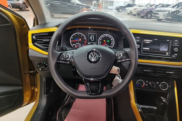 Used Volkswagen Polo 2019 Plus 1.5L Automatic Colorful Technology Edition Steering Wheel