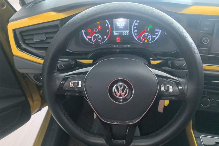 Used Volkswagen Polo 2019 Plus 1.5L Automatic Colorful Technology Edition Steering Wheel