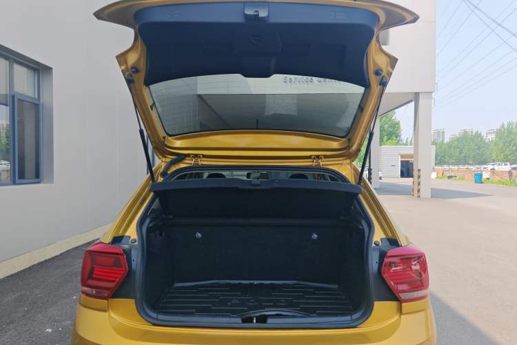 Used Volkswagen Polo 2019 Plus 1.5L Automatic Colorful Technology Edition Trunk