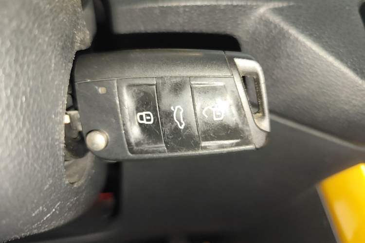 Used Volkswagen Polo 2019 Plus 1.5L Automatic Colorful Technology Edition Vehicle Key