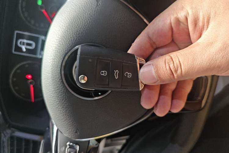 Used Volkswagen Polo 2021 Plus 1.5L Automatic Colorful Tech Edition Vehicle Key
