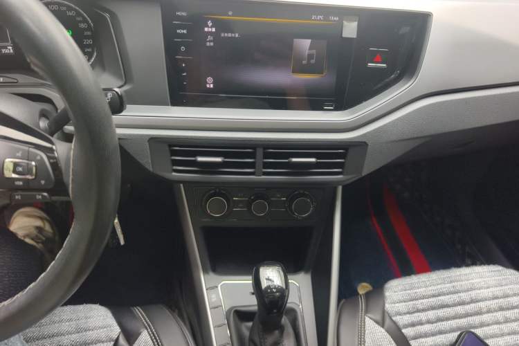 Used Volkswagen Polo 2021 Plus 1.5L Automatic Panoramic Enjoyment Edition Audio And AC Panel