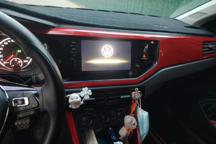 Used Volkswagen Polo 2021 Plus 1.5L Automatic Colorful Tech Edition Audio And AC Panel