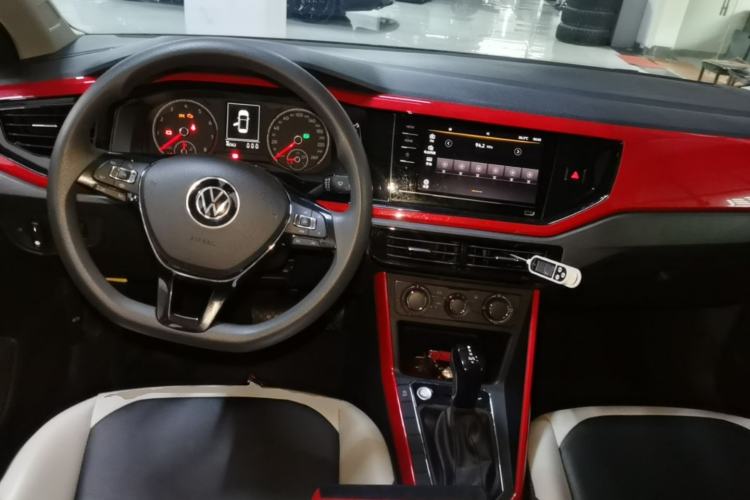 Used Volkswagen Polo 2021 Plus 1.5L Automatic Colorful Tech Edition Center Console