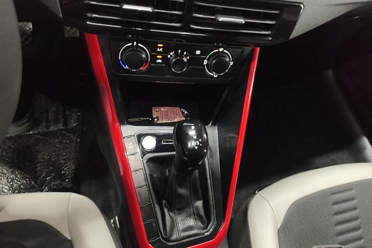 Used Volkswagen Polo 2021 Plus 1.5L Automatic Colorful Tech Edition Gear Lever