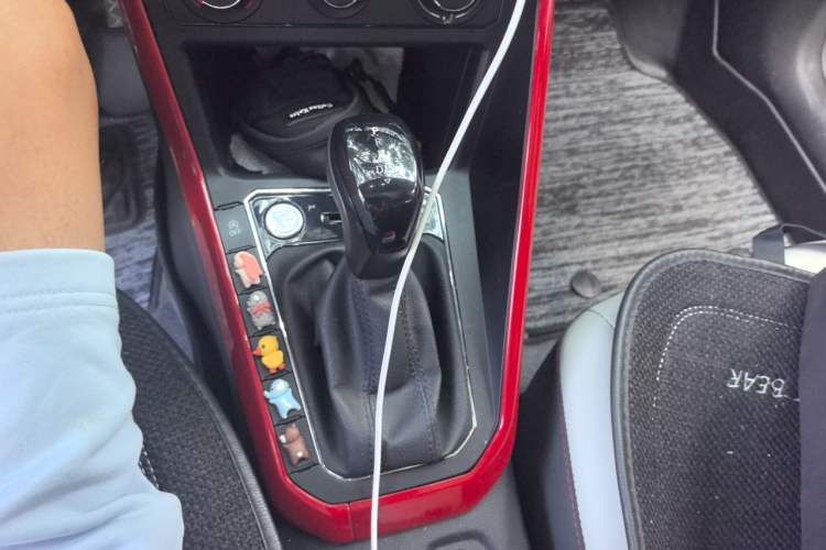 Used Volkswagen Polo 2021 Plus 1.5L Automatic Colorful Tech Edition Gear Lever
