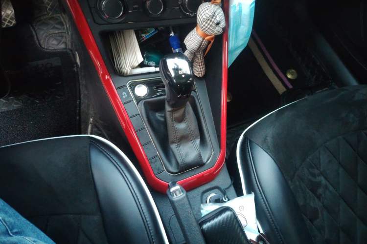 Used Volkswagen Polo 2021 Plus 1.5L Automatic Colorful Tech Edition Gear Lever