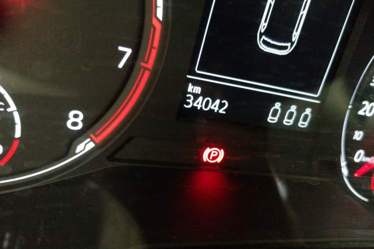 Used Volkswagen Polo 2021 Plus 1.5L Automatic Panoramic Enjoyment Edition Odometer Close Up