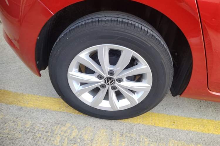 Used Volkswagen Polo 2021 Plus 1.5L Automatic Colorful Tech Edition Right Rear Wheel Hub