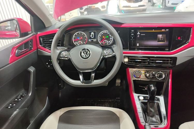 Used Volkswagen Polo 2021 Plus 1.5L Automatic Colorful Tech Edition Steering Wheel