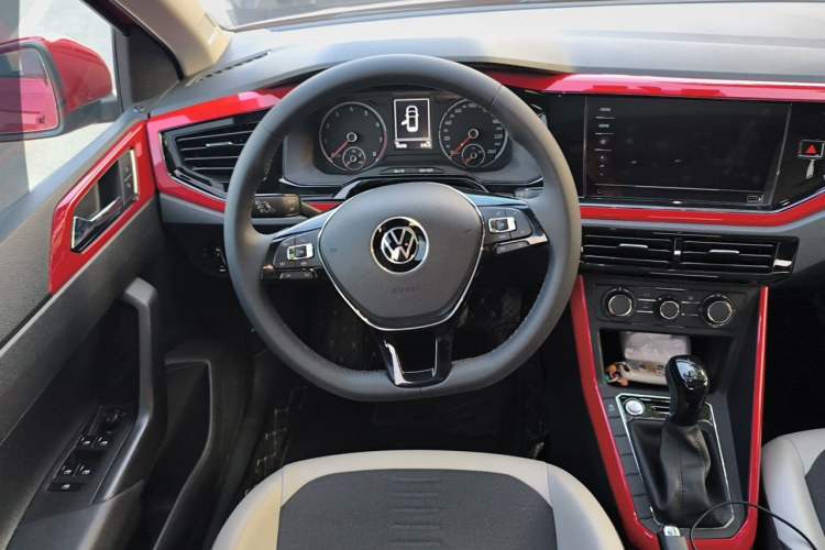 Used Volkswagen Polo 2021 Plus 1.5L Automatic Colorful Tech Edition Steering Wheel