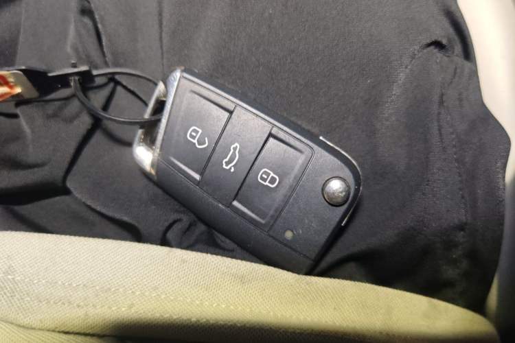 Used Volkswagen Polo 2021 Plus 1.5L Automatic Colorful Tech Edition Vehicle Key