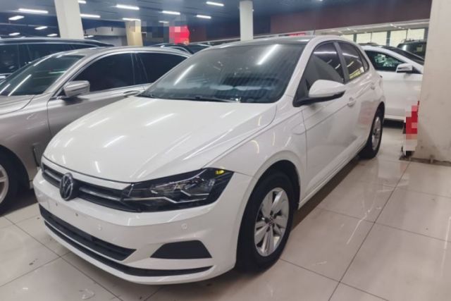 Ojetý Volkswagen Polo 2021 Plus 1.5L Automatic Panoramic Enjoyment Edition