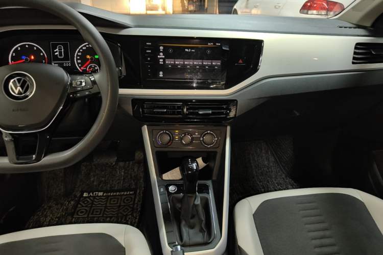 Used Volkswagen Polo 2021 Plus 1.5L Automatic Colorful Tech Edition Audio And AC Panel