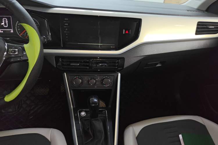 Used Volkswagen Polo 2021 Plus 1.5L Automatic Colorful Tech Edition Audio And AC Panel