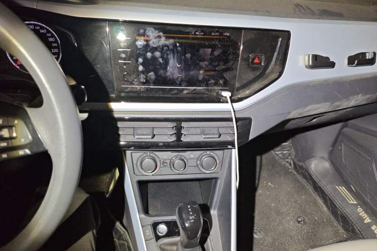Used Volkswagen Polo 2021 Plus 1.5L Automatic Colorful Tech Edition Audio And AC Panel