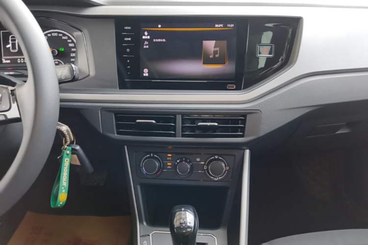 Used Volkswagen Polo 2021 Plus 1.5L Automatic Panoramic Enjoyment Edition Audio And AC Panel