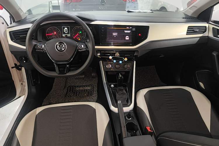 Used Volkswagen Polo 2021 Plus 1.5L Automatic Colorful Tech Edition Audio And AC Panel